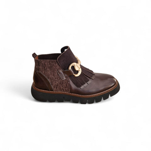 Gio' - Stivaletto beatles cioccolato con frangia