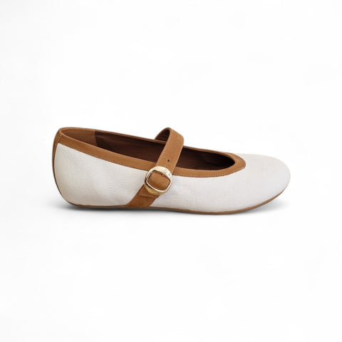 Zeudi - ballerina con cinturino - pelle bianca- coloniale