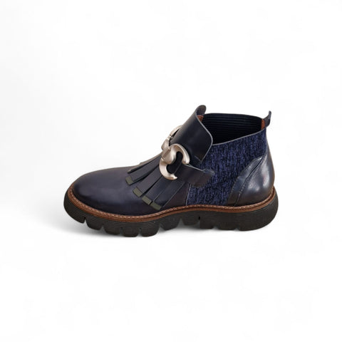 Gio' - Stivaletto beatles bleu' con frangia